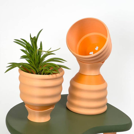Small Wiggle Planter in Orange Sherbert